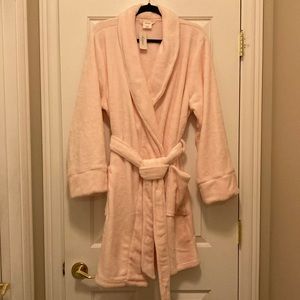 L/XL - NWT - Short Soma Plush Embraceable Robe - Blush